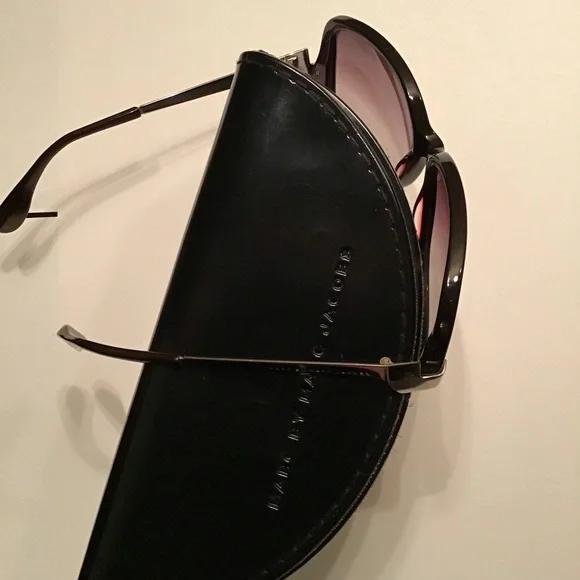 MARC BY MARC JACOBS Purple Polarized sunglasses display picture 2